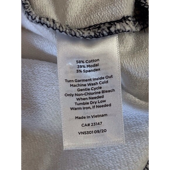 T by Talbots Womens Sz Medium UPF 50+ White And Blue Pullover T-shirt Nautical - Picture 8 of 11